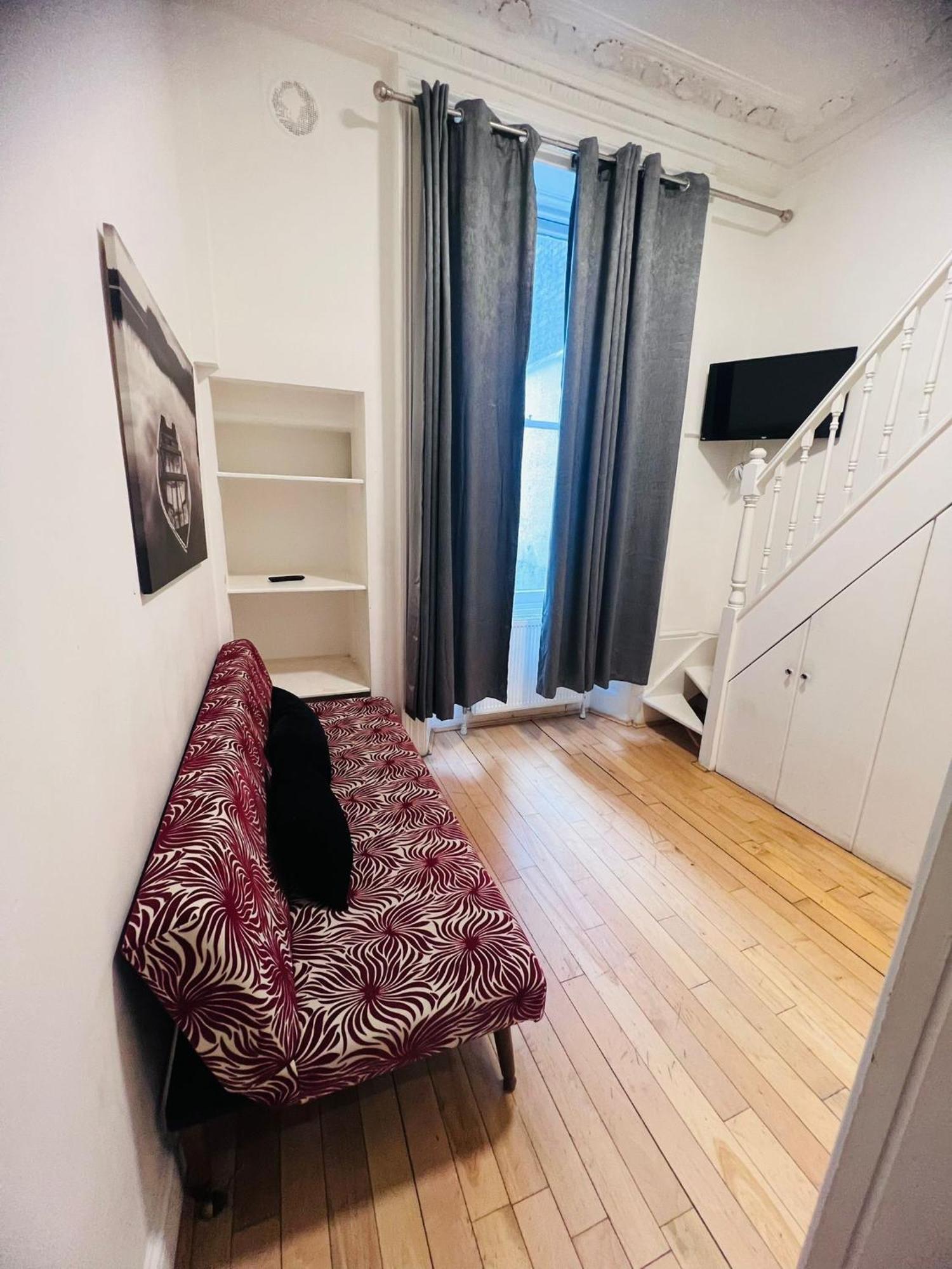 F5- Mezzanine Studio Fits 3 Near Paddington London Exterior photo